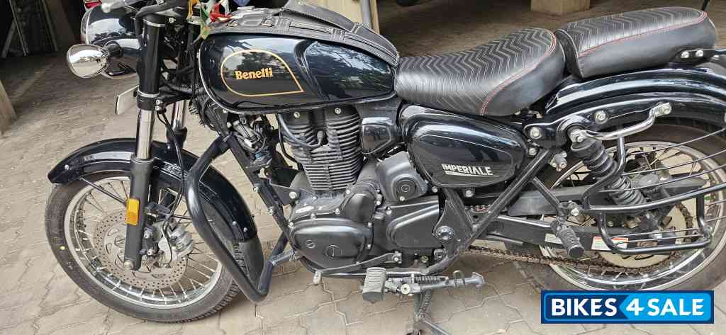 Black Benelli Imperiale 400 Black Benelli Imperiale 400