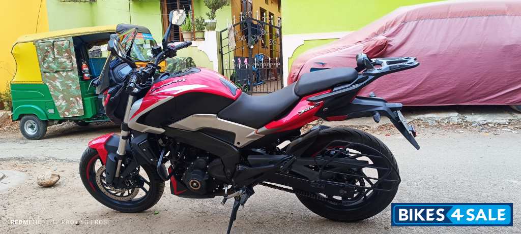 Red And Black Bajaj Dominar 250 2022