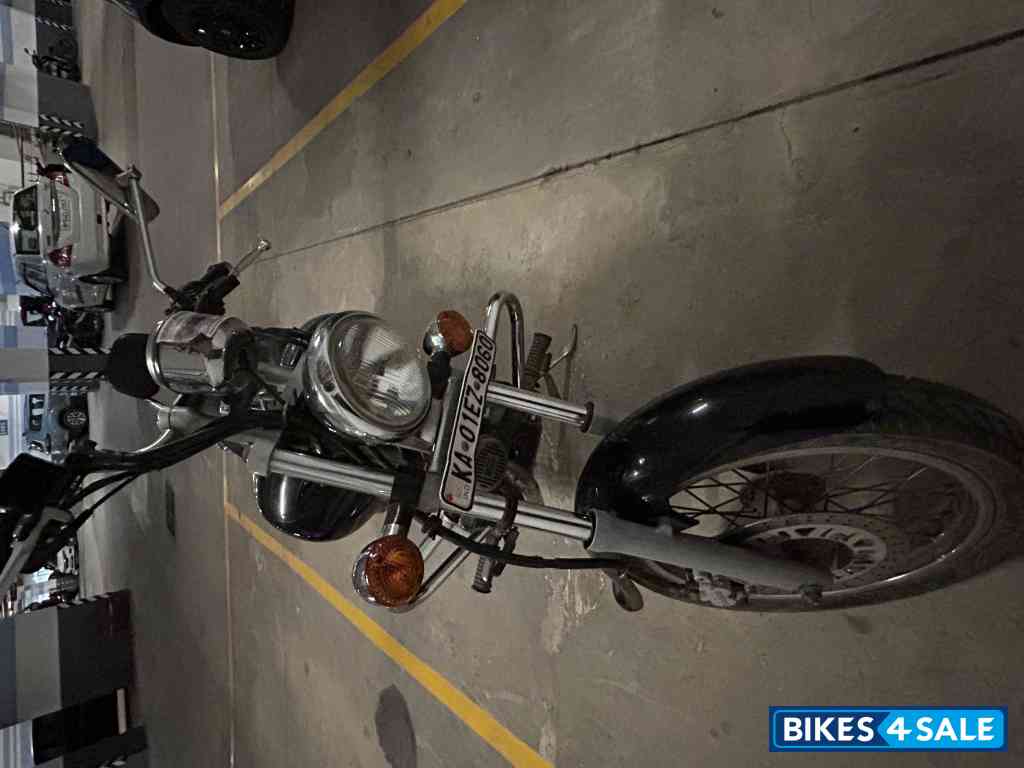 Bajaj Avenger 220 DTS-i