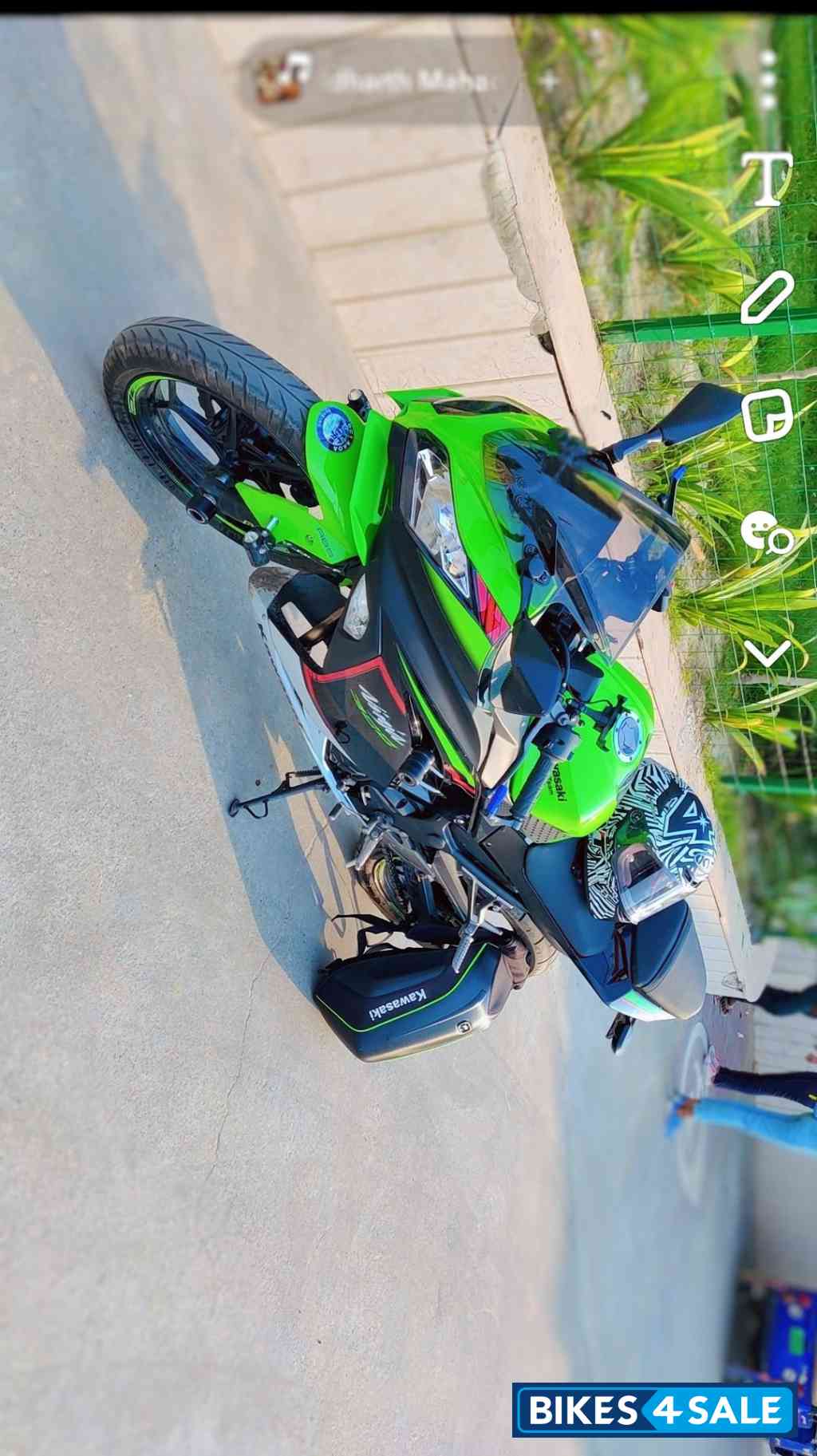 Krt Lime Green Kawasaki Ninja 300 BS6 2022
