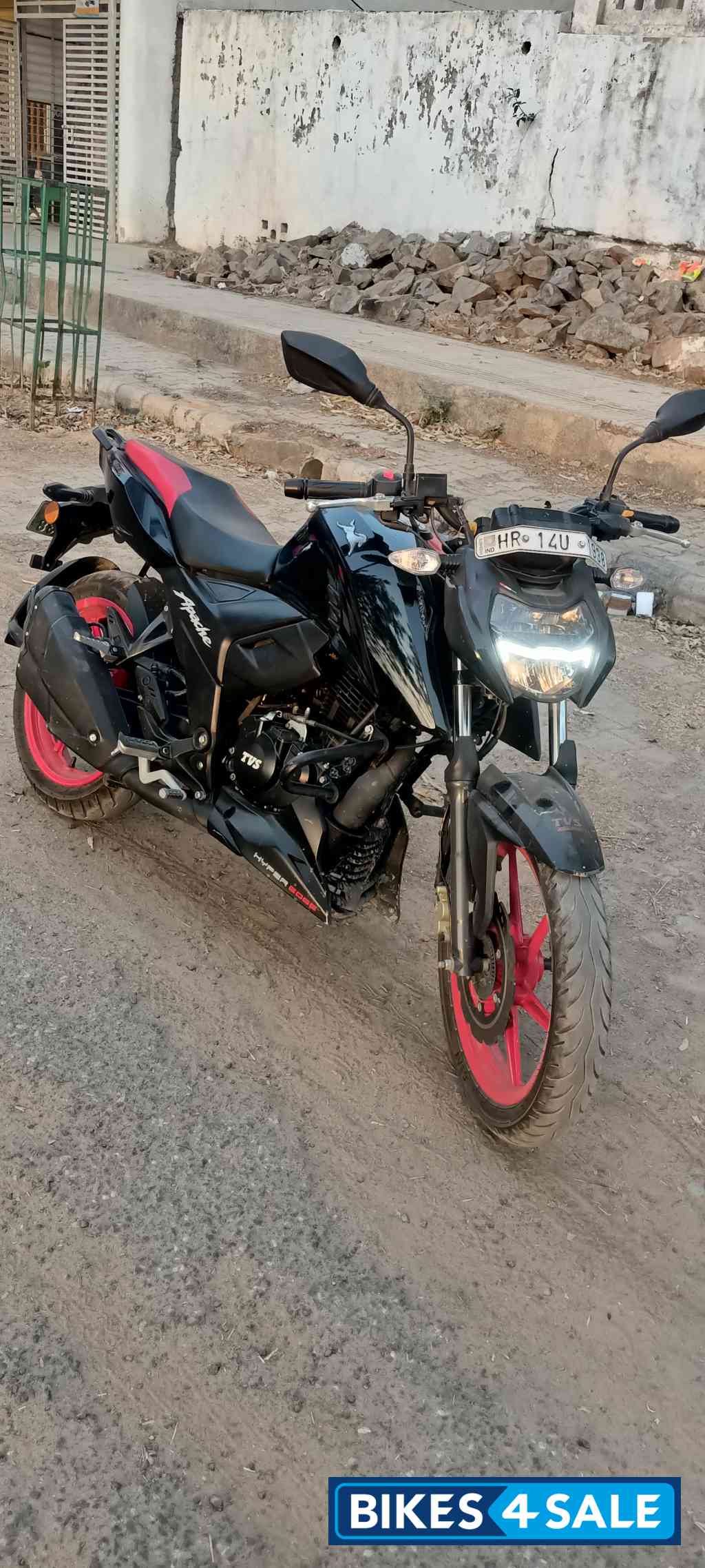 TVS Apache RTR 160 4V Special Edition