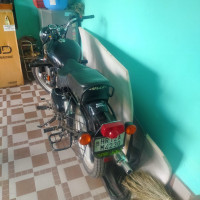 Black Royal Enfield Bullet 350 KS BS6