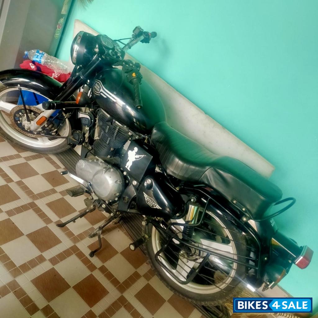 Black Royal Enfield Bullet 350 KS BS6 Black Royal Enfield Bullet 350 KS BS6