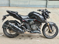 TVS Apache RTR 200 4V