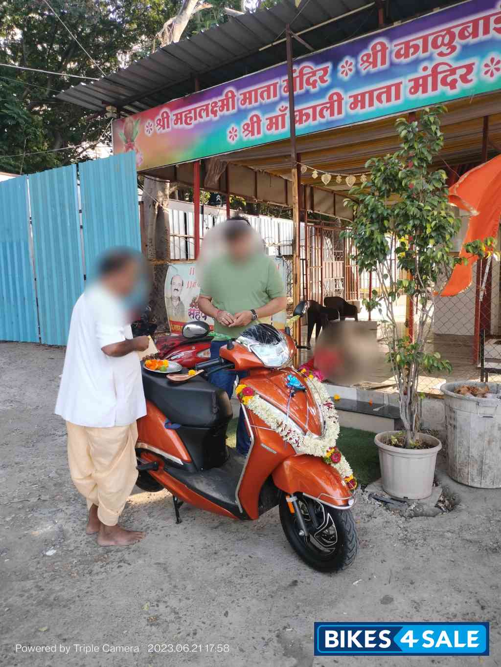 Orange TVS Jupiter 125