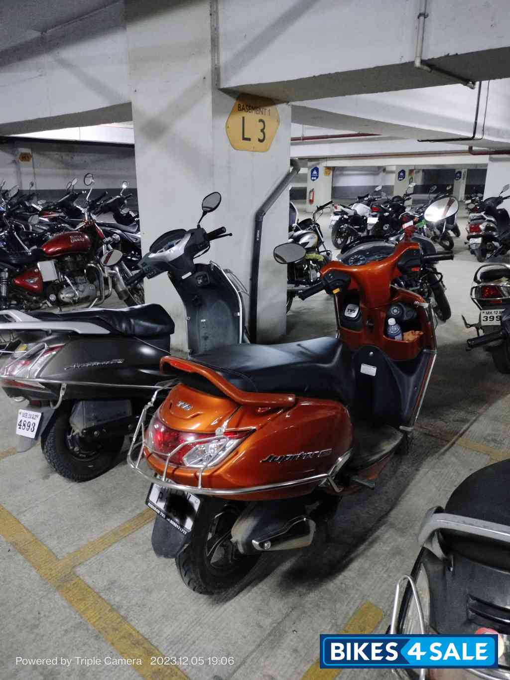 Orange TVS Jupiter 125