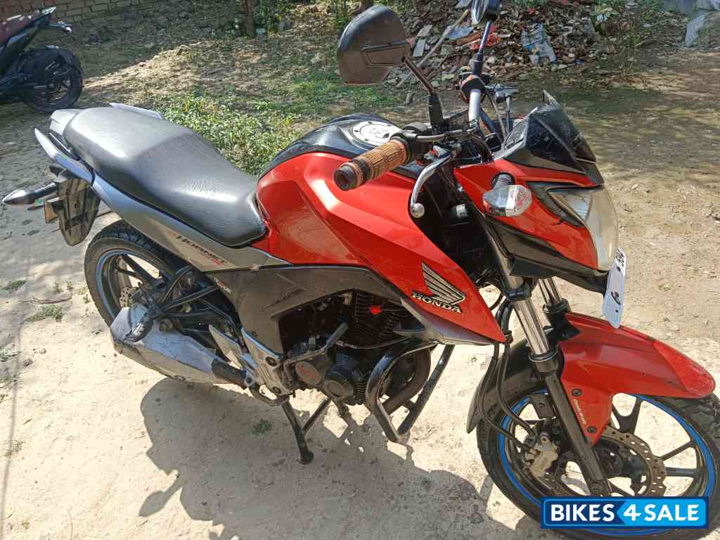 Honda Hornet 2.0