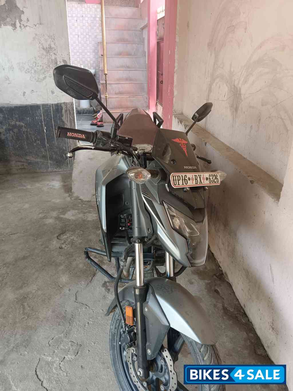 Honda XBlade