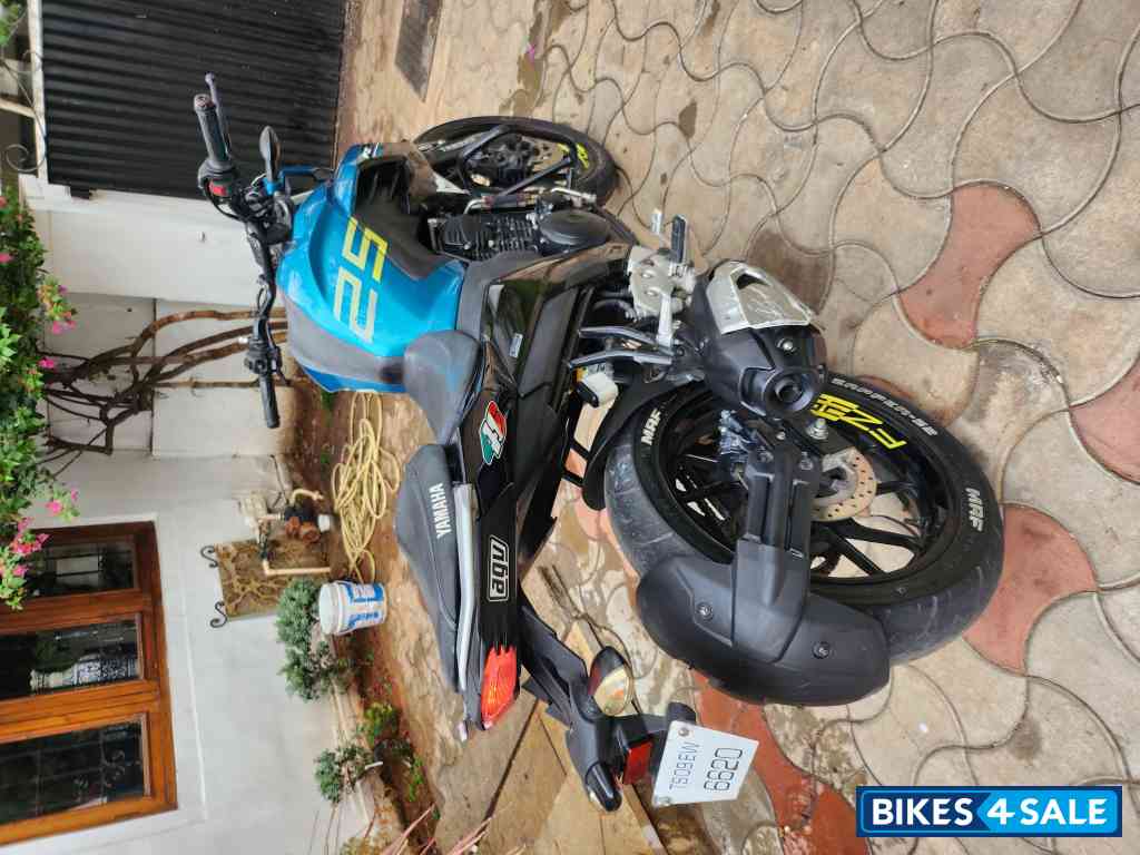 Yamaha FZ25