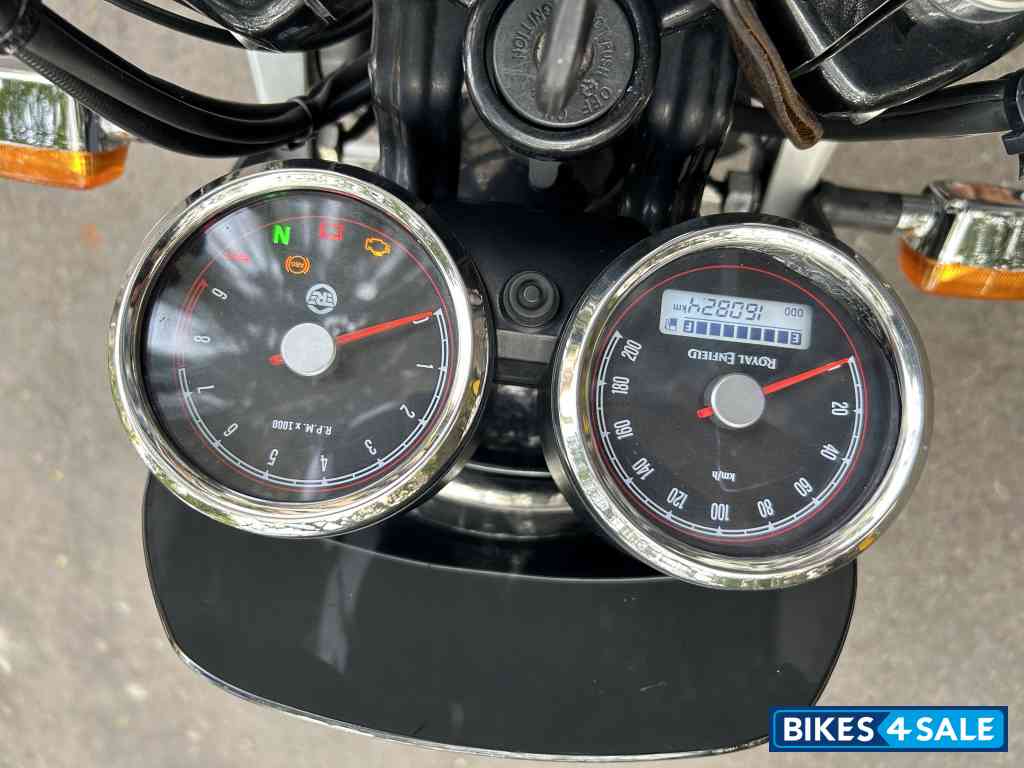 Biker Express Royal Enfield Interceptor 650 Twin