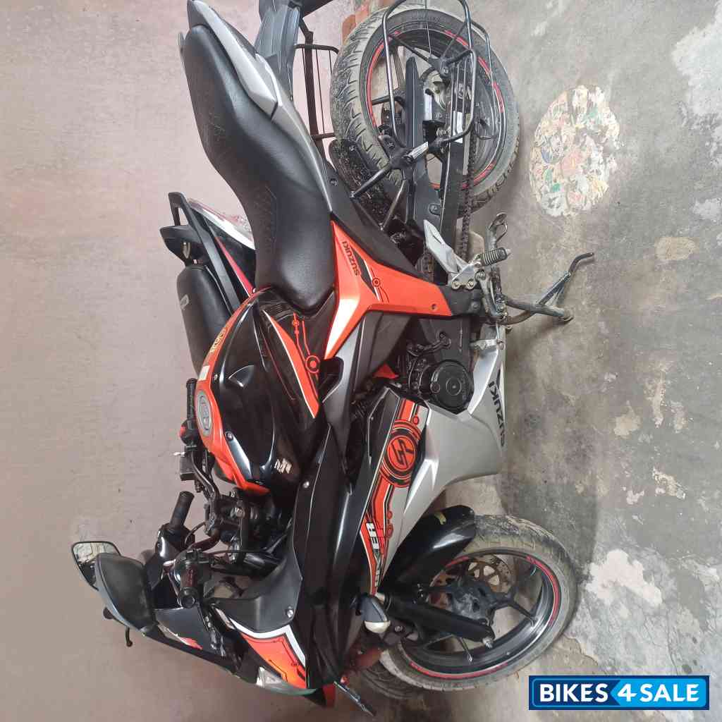 Red Black Suzuki Gixxer SF Fi