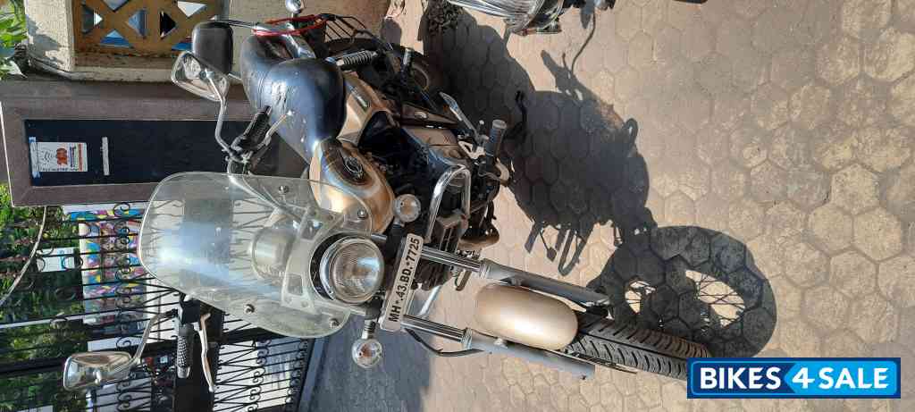 Bajaj Avenger Cruise 220