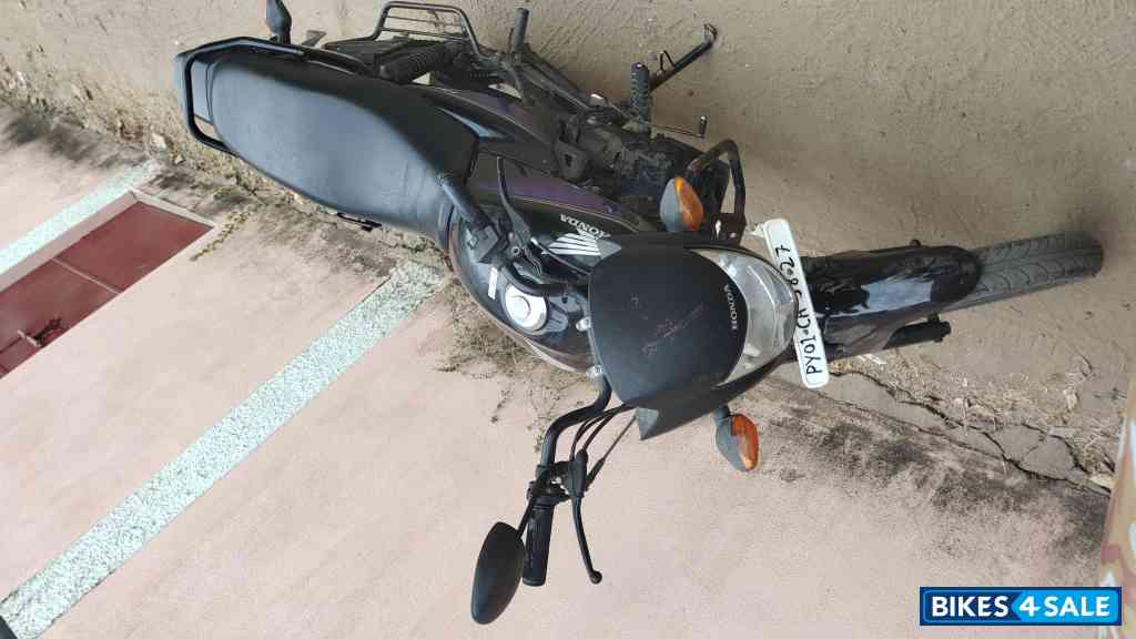 Black And Violet Honda Dream Neo