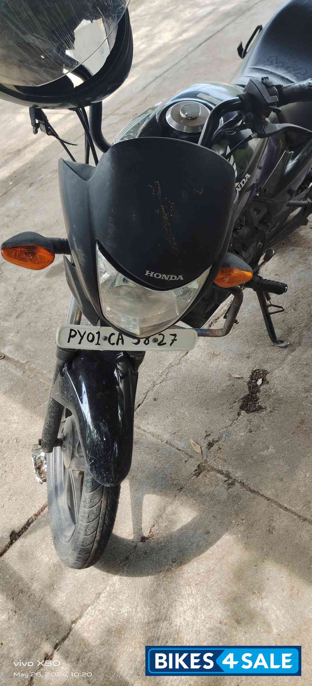 Black And Violet Honda Dream Neo