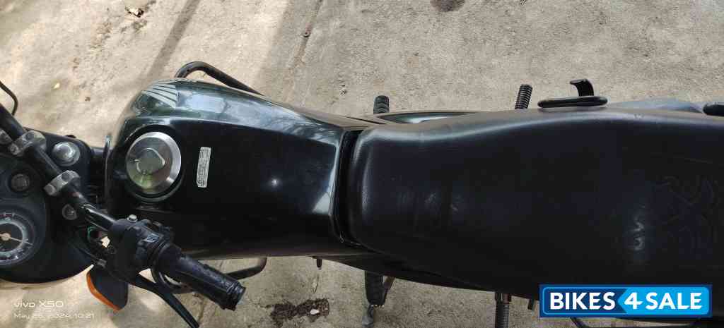 Black And Violet Honda Dream Neo