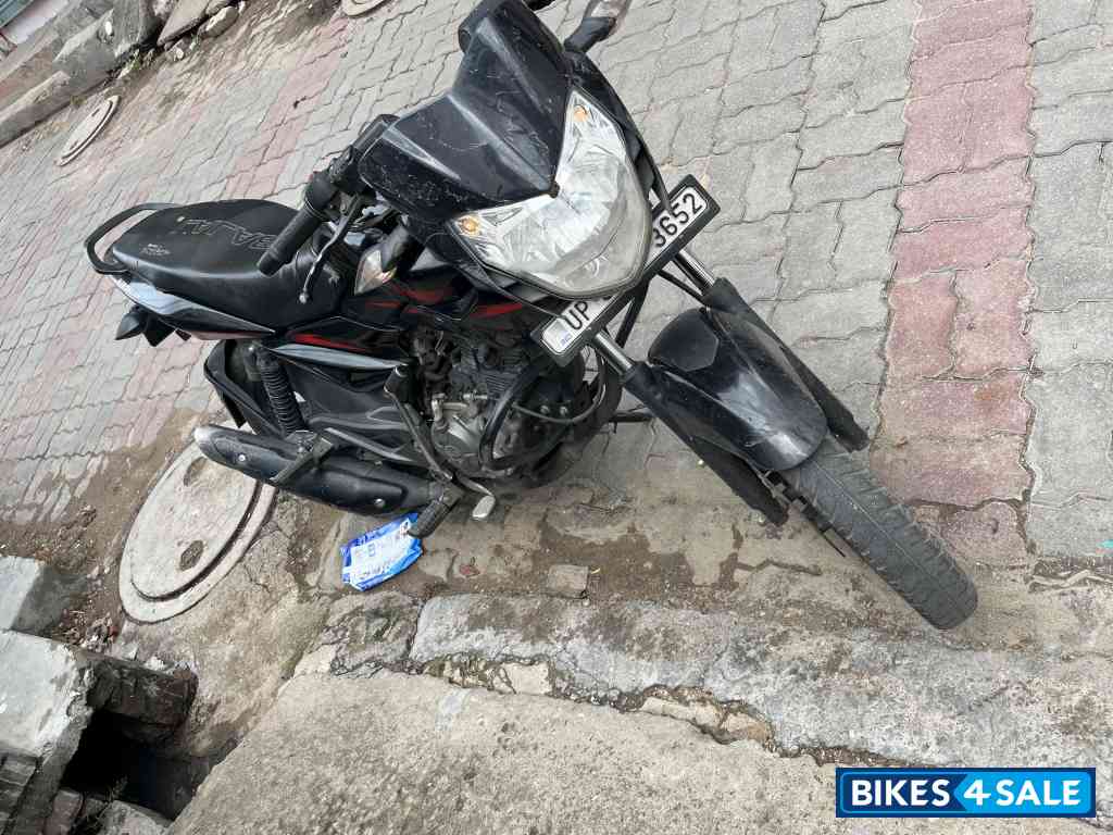 Bajaj Pulsar 135LS