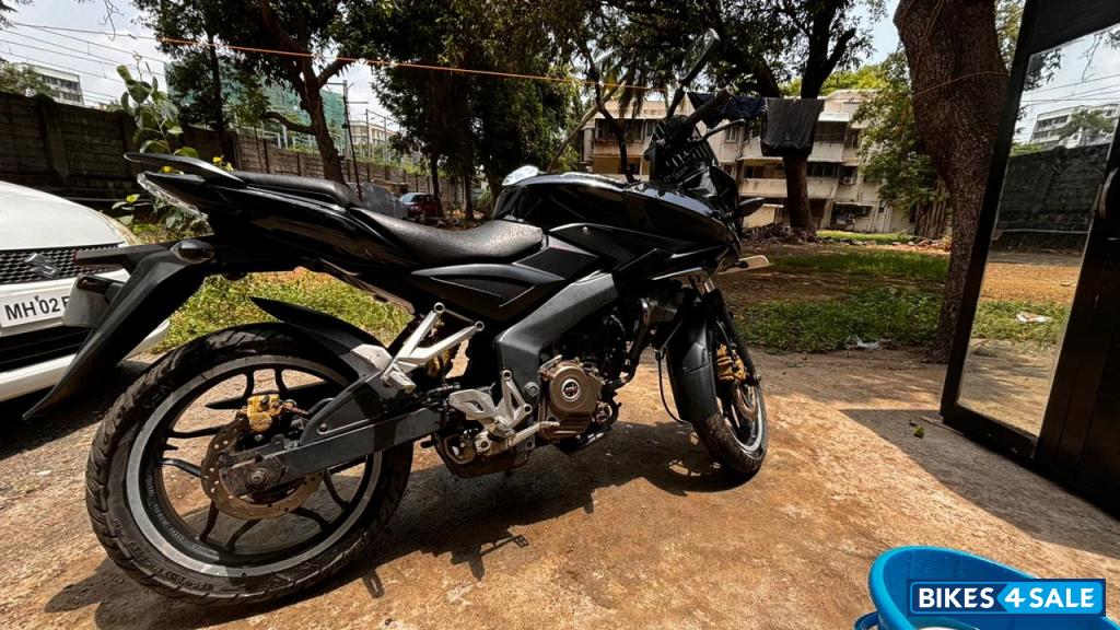 Bajaj Pulsar Bajaj Pulsar
