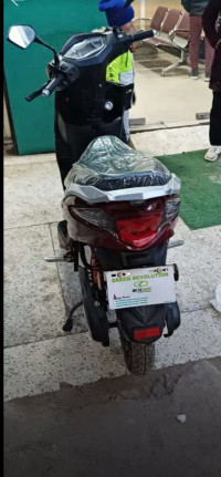 Kinetic Green Zoom Electric 2023 Model