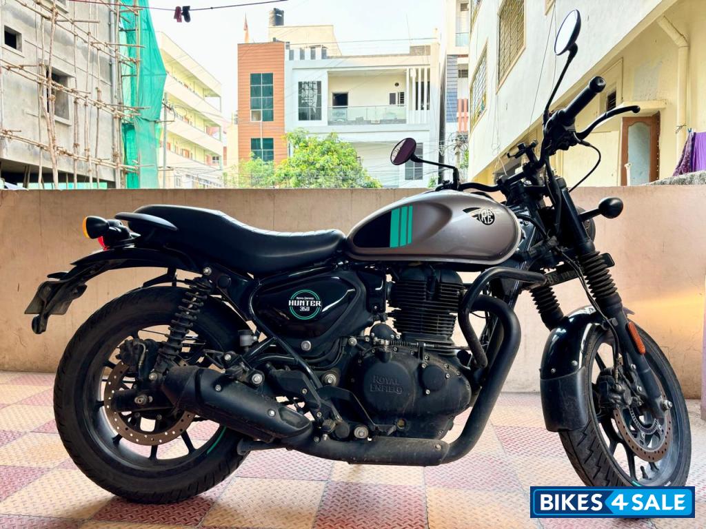 Royal Enfield Hunter 350 Metro