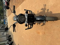 Jet Black Royal Enfield Bullet 350 ES