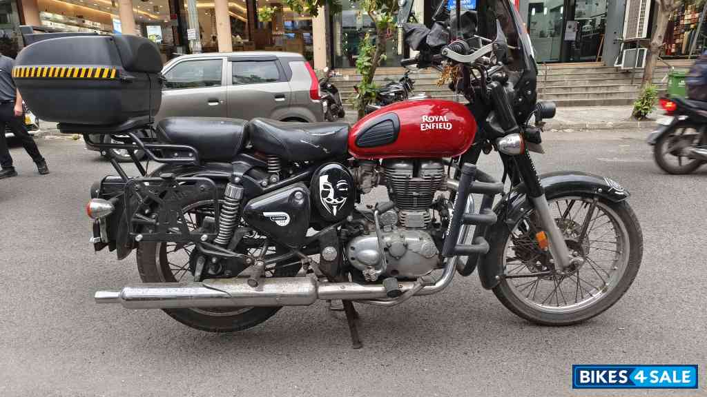 Royal Enfield Classic 350 Redditch Red