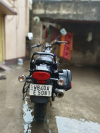 Blue Bajaj Avenger Street 150