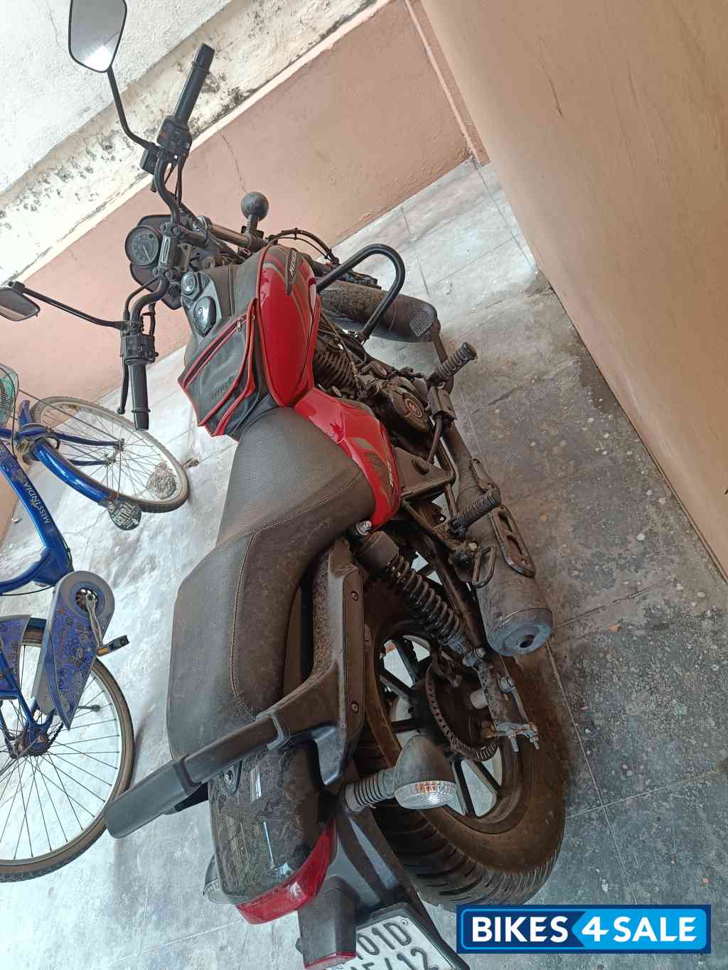 Bajaj Avenger Street 160