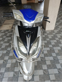 Blue And White Joy e-bike Gen Nxt Nanu