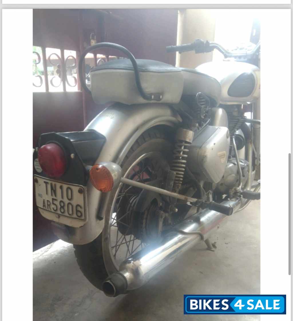 Silver Royal Enfield Classic 350