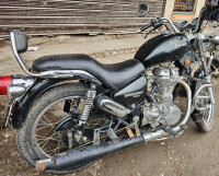 Black Royal Enfield Thunderbird TwinSpark 350