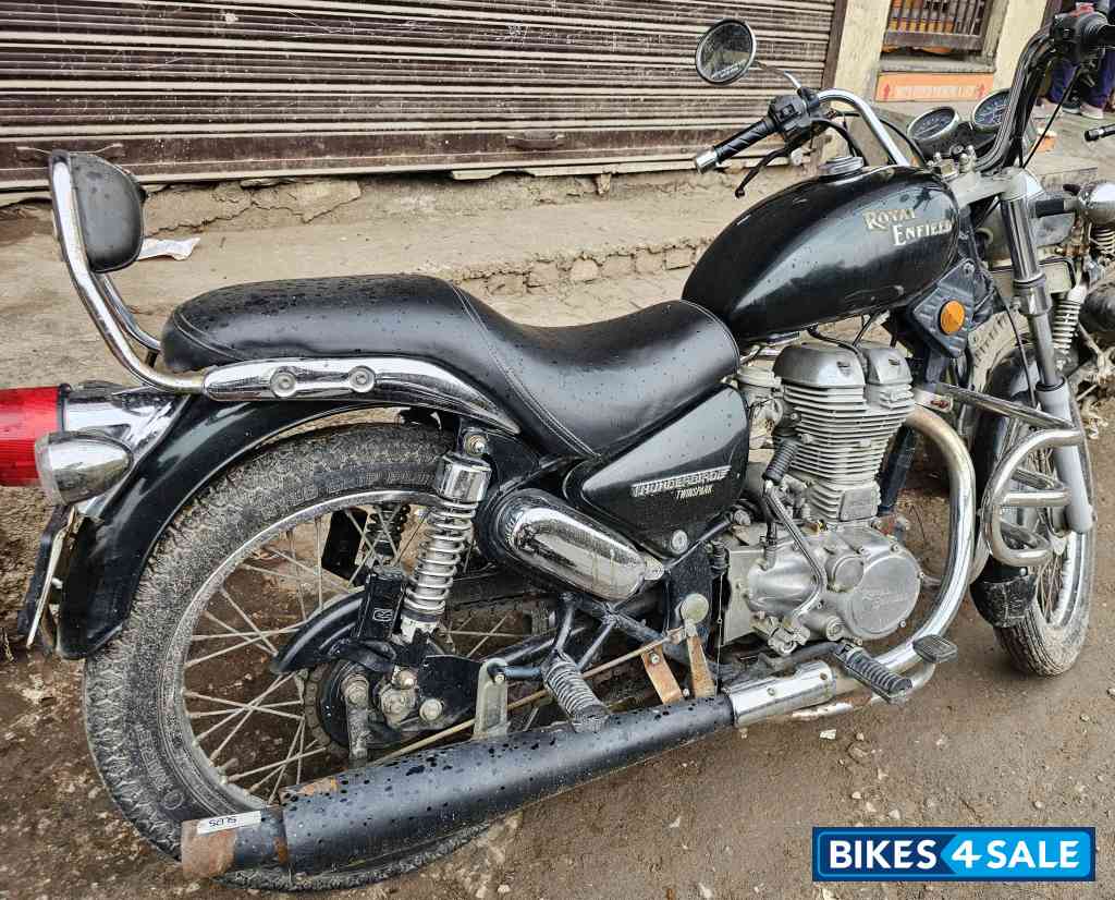 Black Royal Enfield Thunderbird TwinSpark 350
