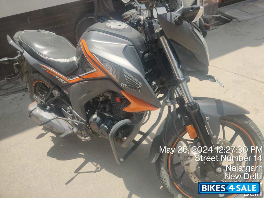Honda CB Hornet 160R