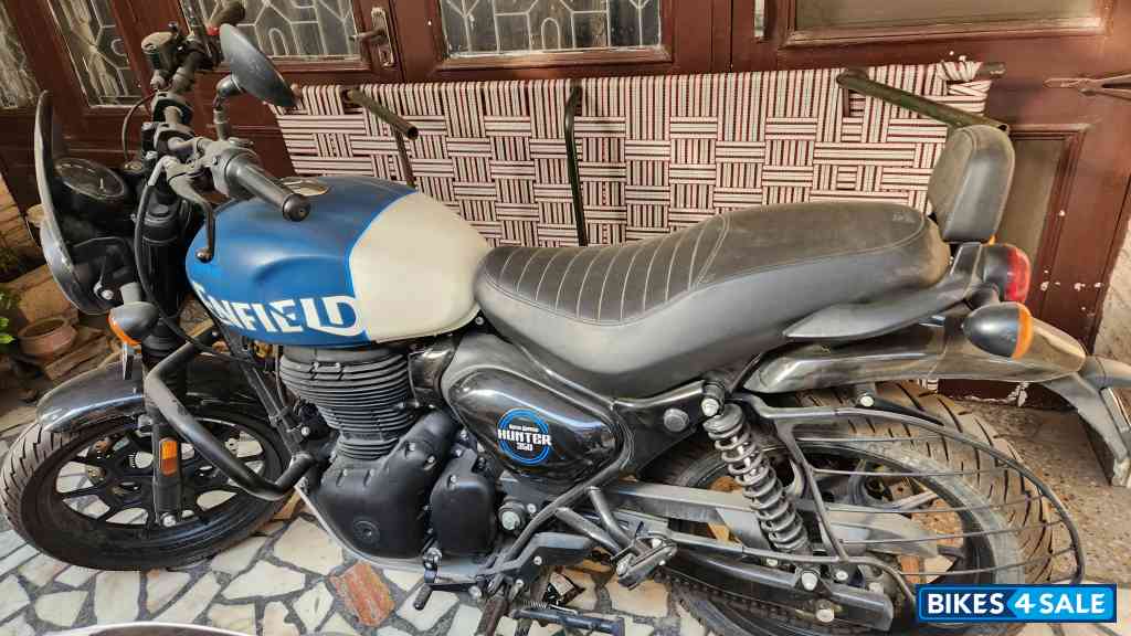 Royal Enfield Hunter 350 Metro