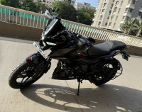 Brooklyn Black Bajaj Pulsar N250 Dual Channel ABS