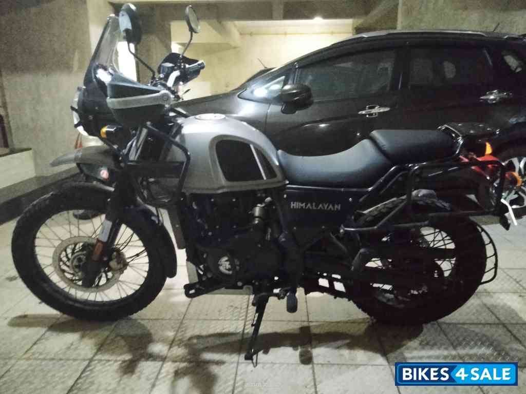 Gravel Gray Royal Enfield Himalayan