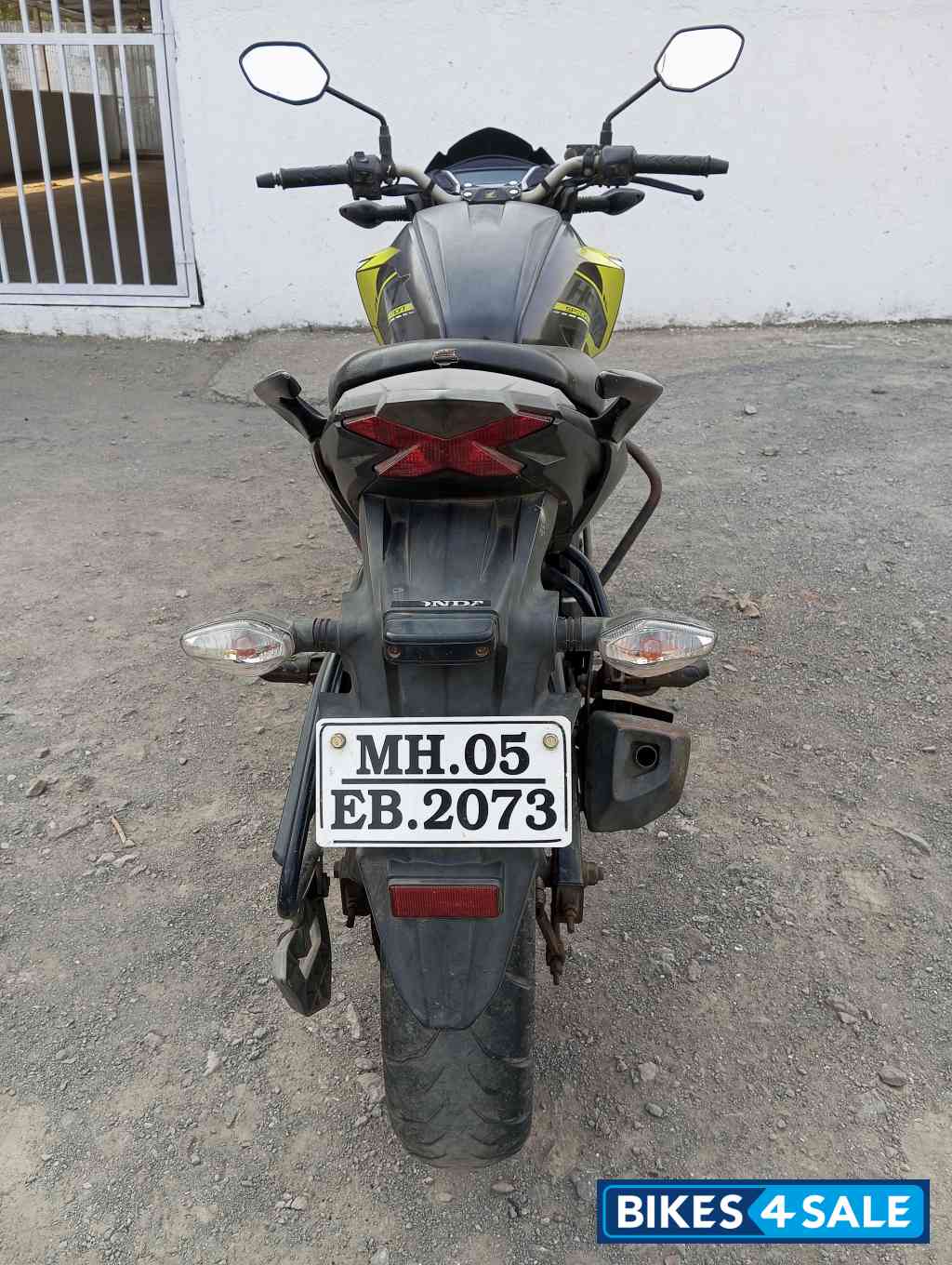 Honda CB Hornet 160R ABS