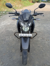 Honda CB Hornet 160R ABS