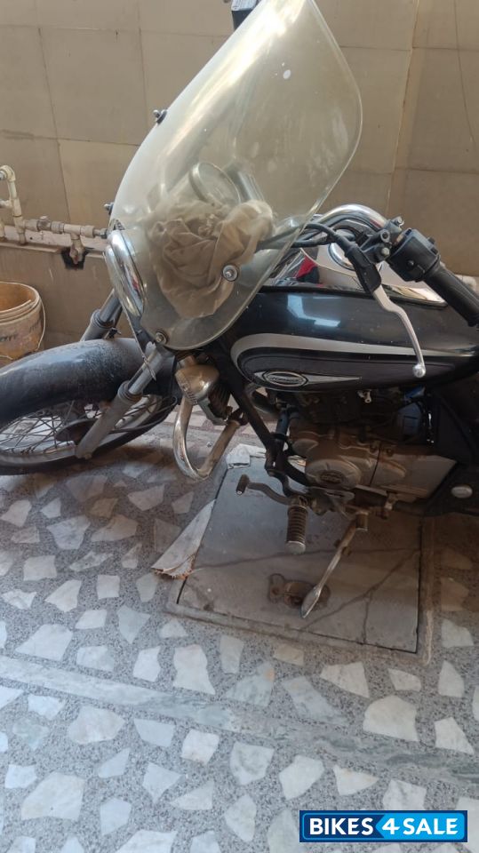 Bajaj Avenger Cruise 220