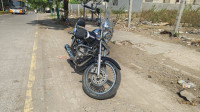 Auburn Black Bajaj Avenger Cruise 220
