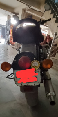 Gun Metal Grey Royal Enfield Classic Gunmetal Grey