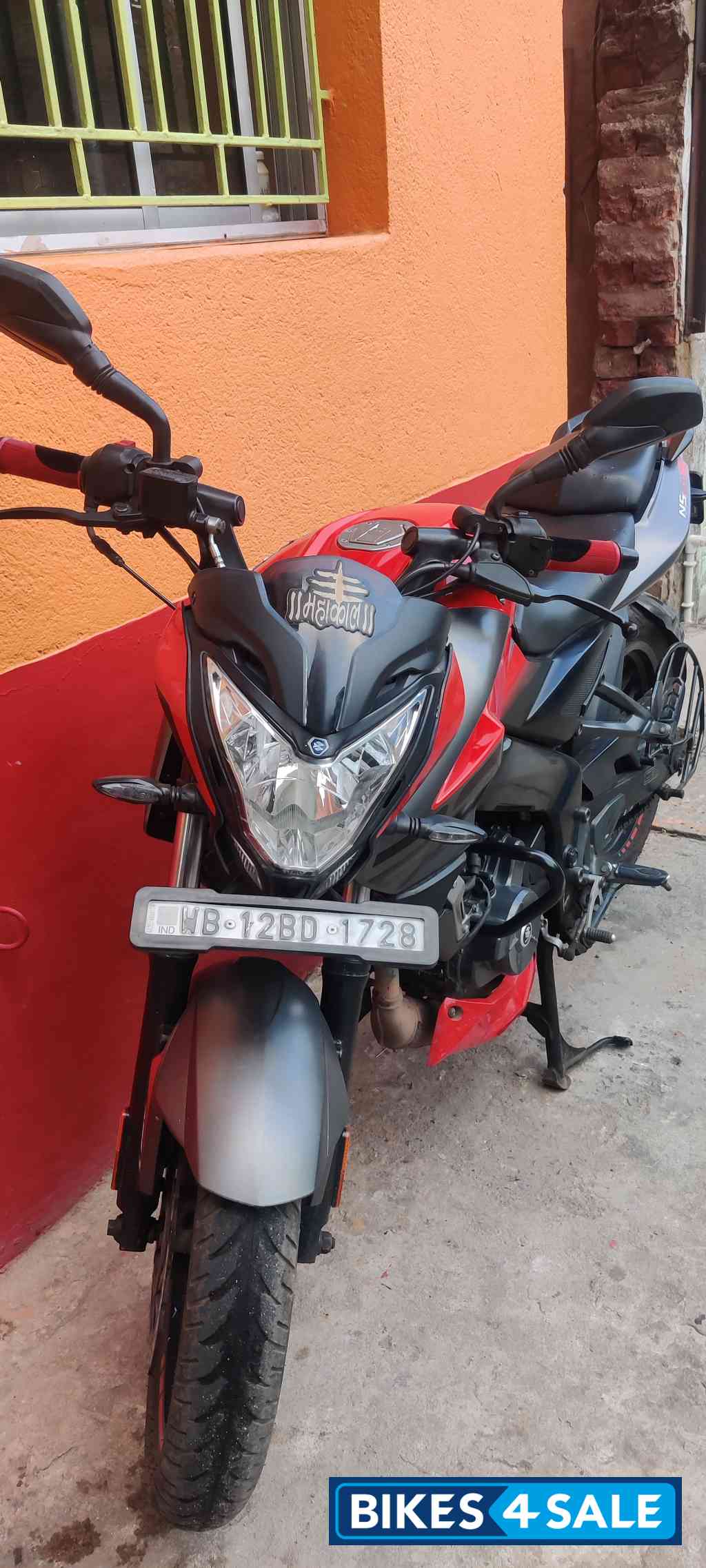 Bajaj Pulsar 200 NS