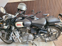 Black Royal Enfield Classic 350