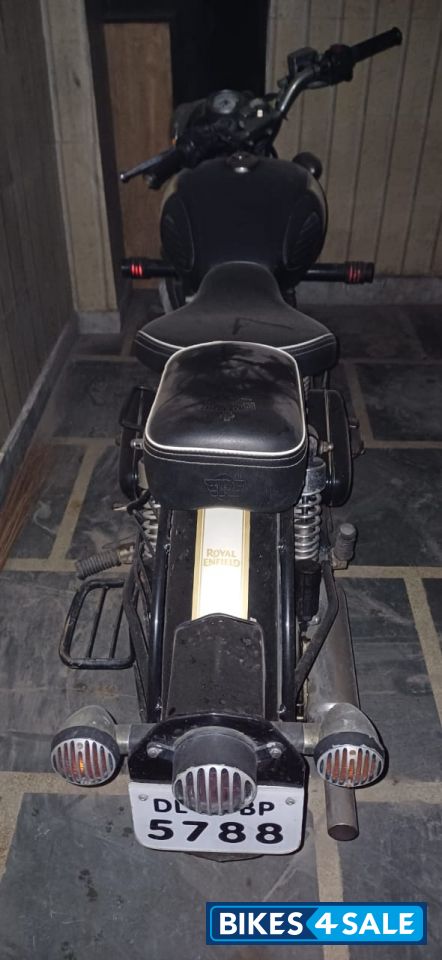 Royal Enfield Classic