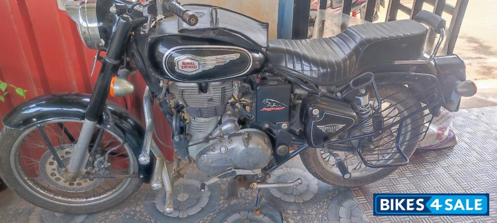 Royal Enfield Bullet 500