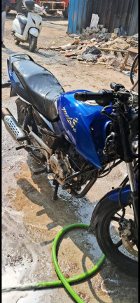 Blue Bajaj Pulsar 150