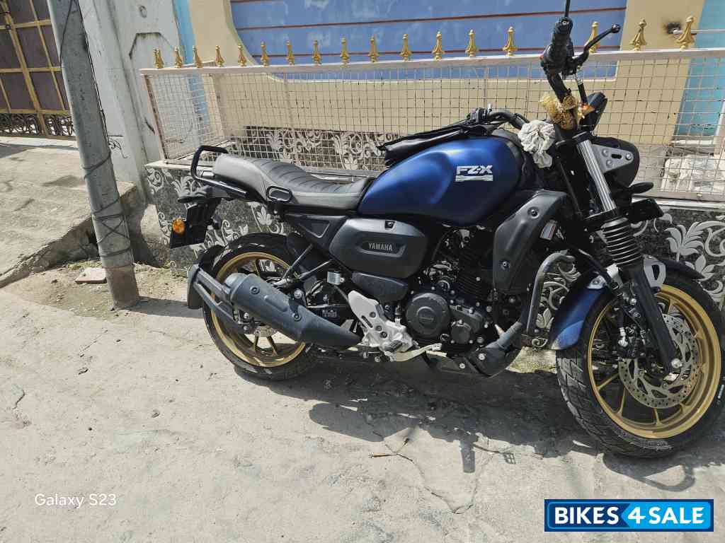 Yamaha FZ-X