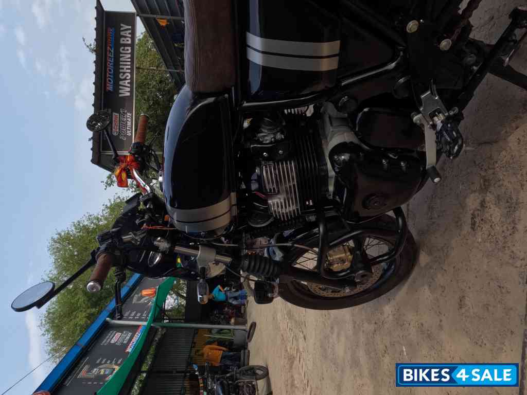 Royal Enfield 2023 Interceptor 650