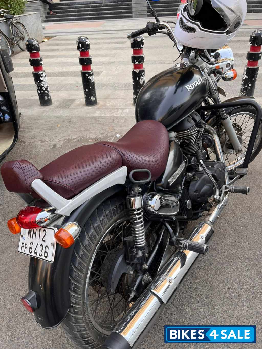 Royal Enfield Thunderbird 350 Royal Enfield Thunderbird 350