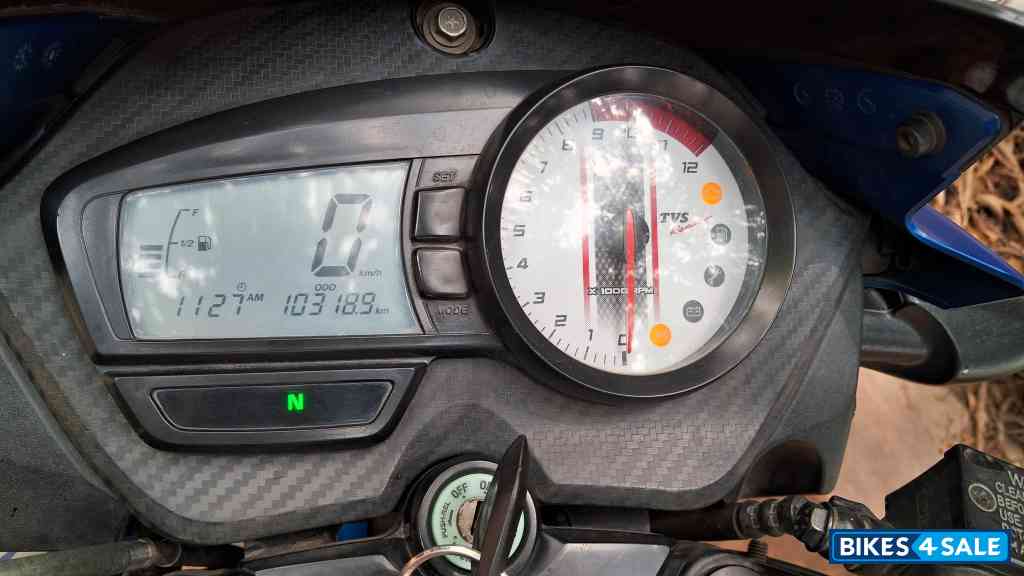 Blue TVS Apache RTR 160 2020