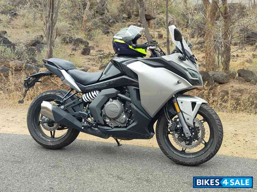 Silver Registered CFMoto 650GT